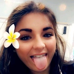 Meet your Posher, Triniti